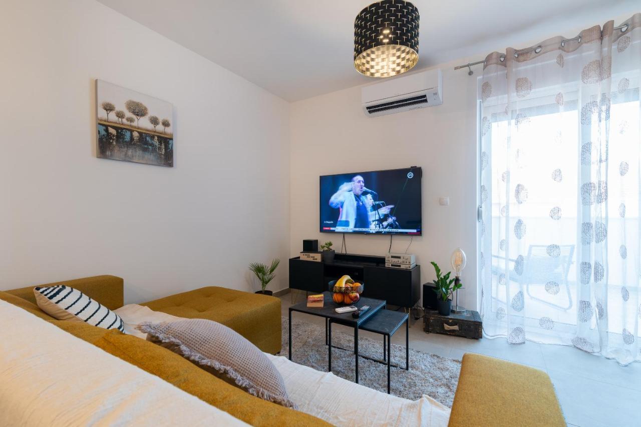 Kamarin Apartment Trogir Exterior foto